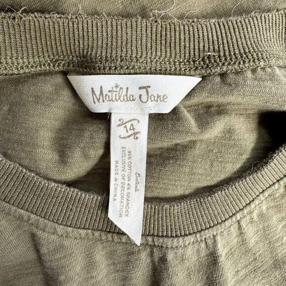 🪩Matilda Jane "Be Kind" Floral T-shirt - 14 - Picture 4 of 5